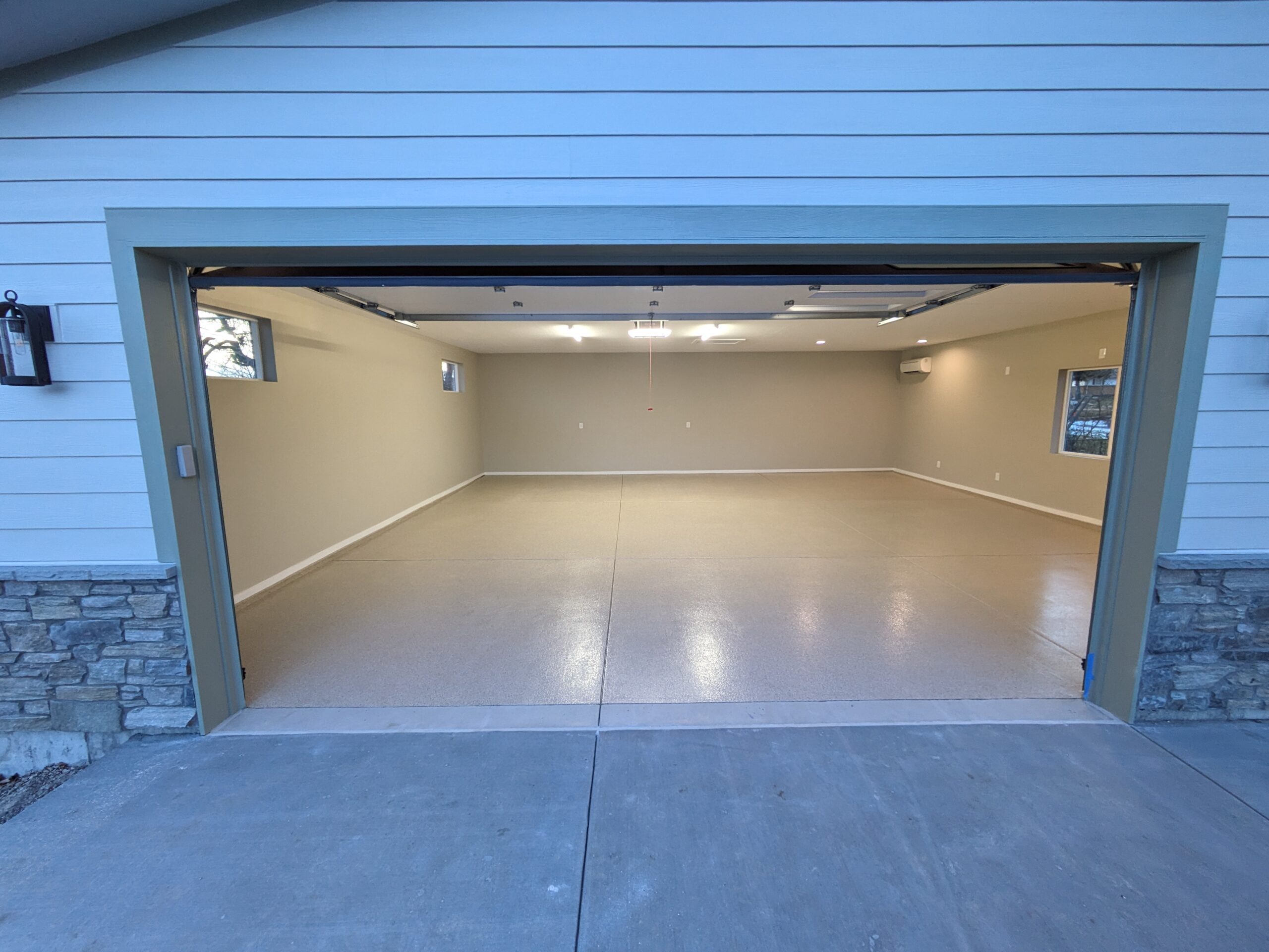 Garage Floor Coatings box on website scaled